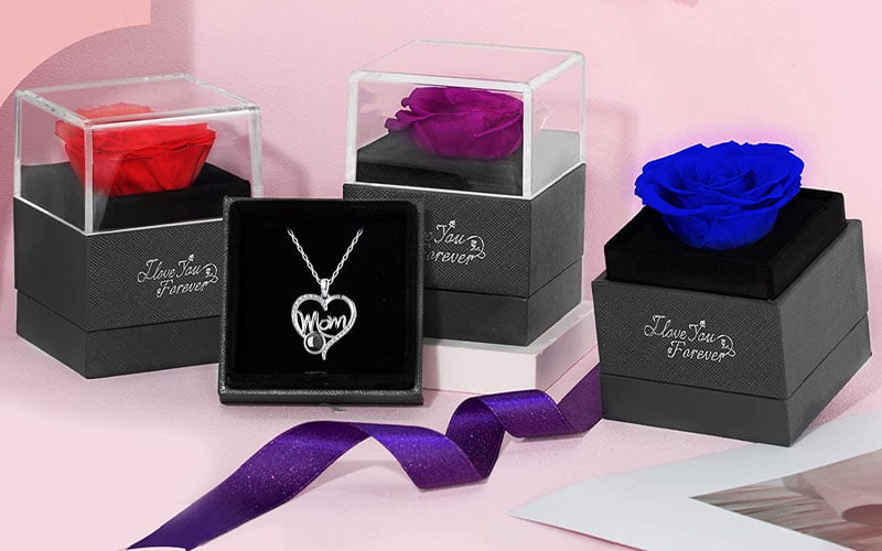 Enchanting Preserved Flower Necklaces For Mom - Forever Blooming Love Enchanting Preserved Flower Necklaces For Mom - Forever Blooming Love