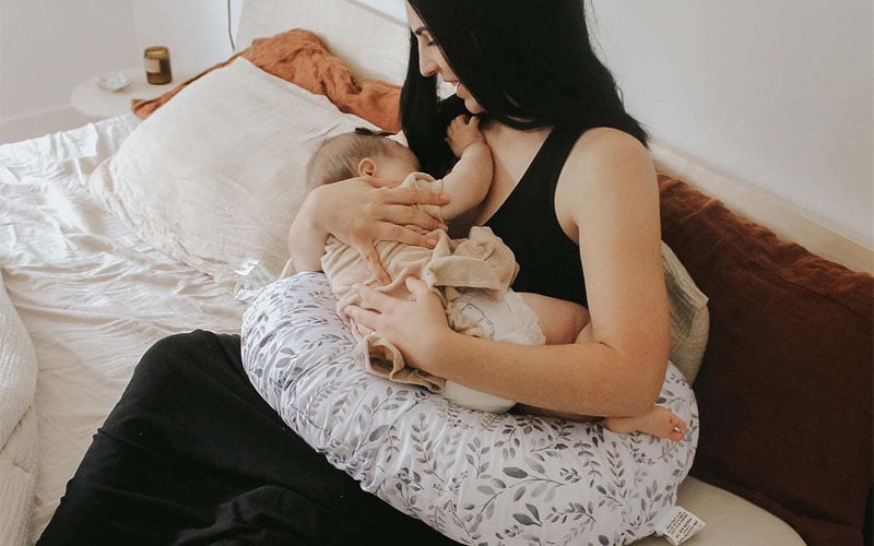 Boppy original nursing pillow Boppy original nursing pillow