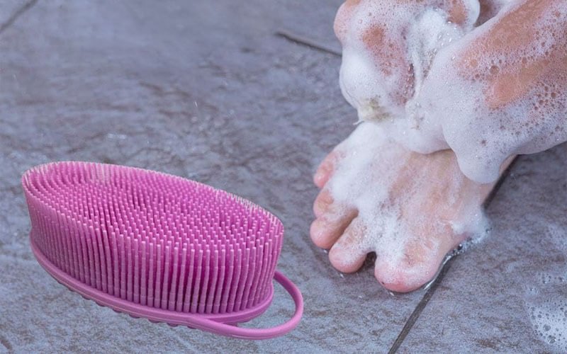 Avilana exfoliating silicone scrubber