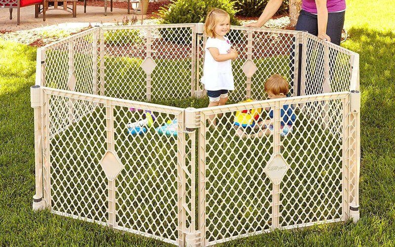 Safe play zone with north states superyard