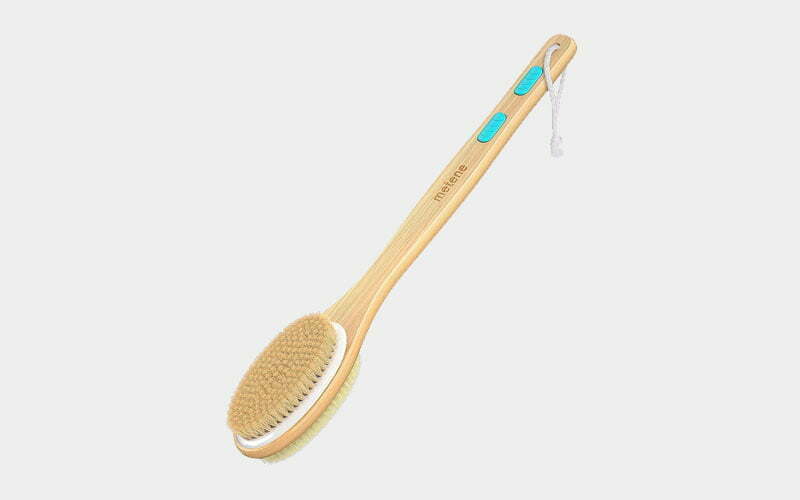 Metene bristles exfoliating brush