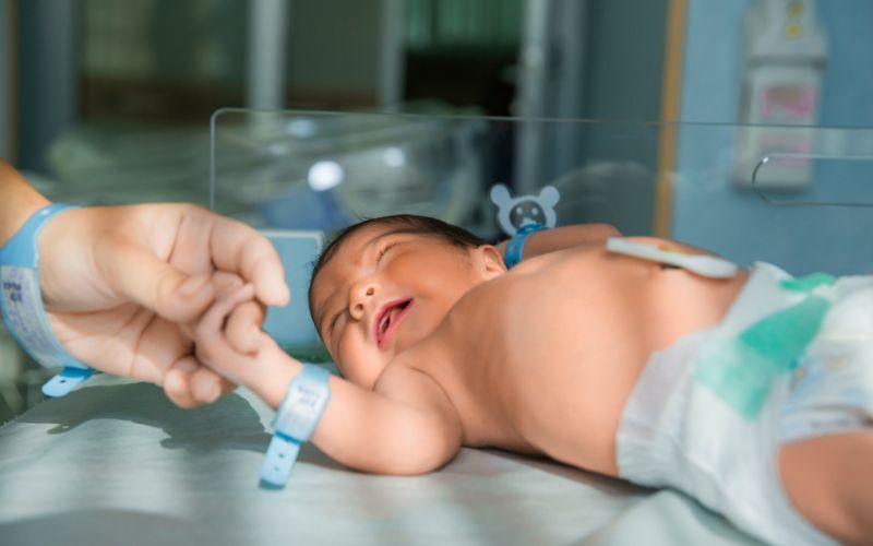 Hospital rules for visiting newborns Hospital rules for visiting newborns