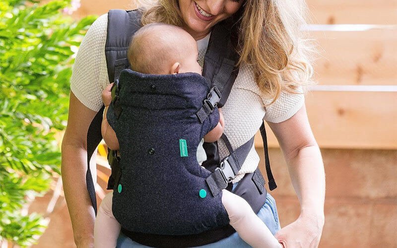 Infantino Flip 4-in-1 Convertible Baby Carrier Infantino Flip 4-in-1 Convertible Baby Carrier