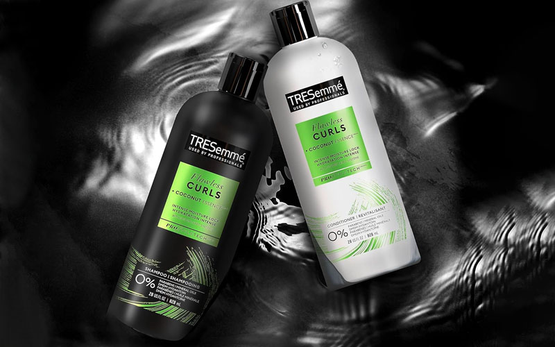 TRESemmé Flawless Curls Shampoo and Conditioner Set