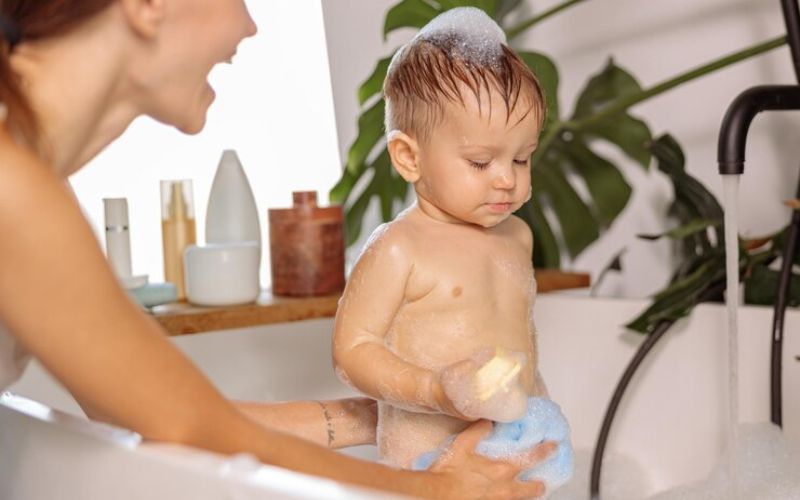 Importance of Using Specialized Baby Shampoo for Curly Hair