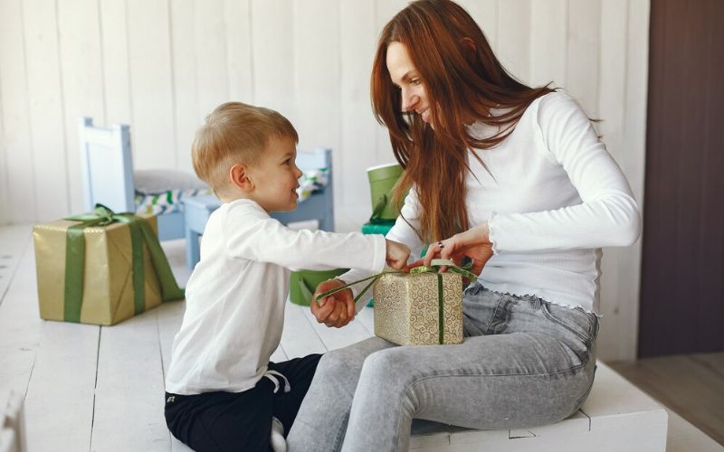 Why Choose Gifts Under $10